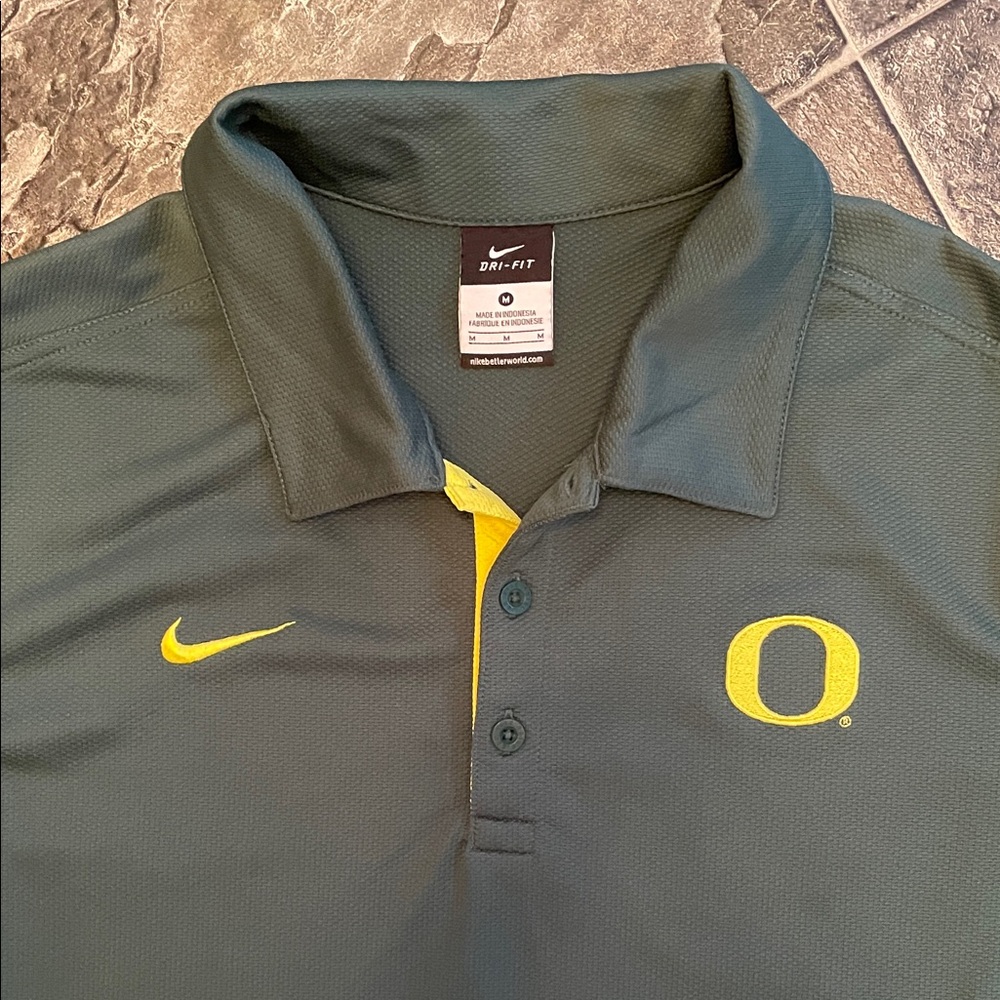NCAA OREGON DUCKS Nike Polo Embroidered Logos University Collegiate Sports Fan